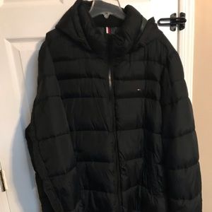 Tommy Hilfiger. NWT. Black puffer jacket